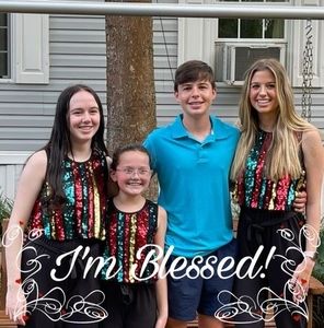 Meet your Posher, Lynda